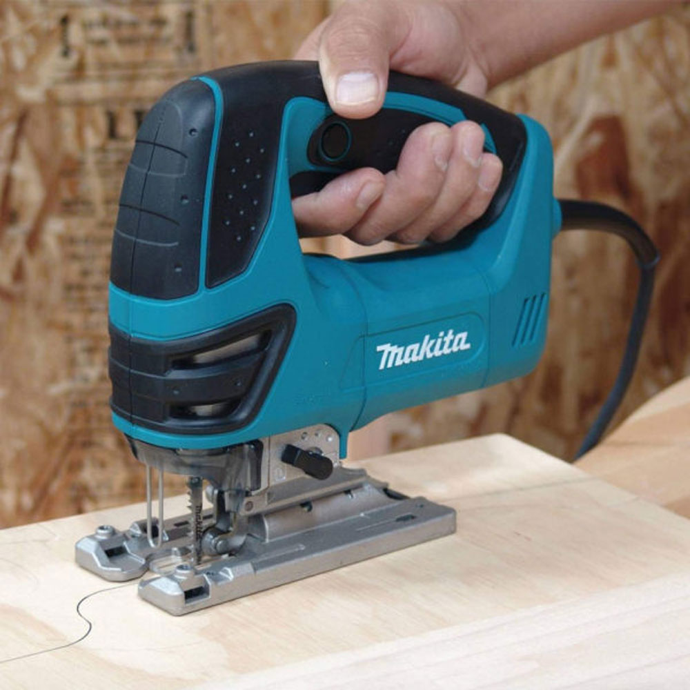  Σέγα  MAKITA 4350FCTJ     720 W