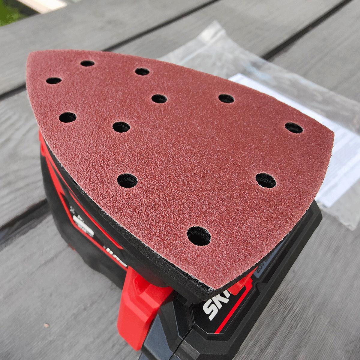 Πολυτριβείο SKIL  20V 